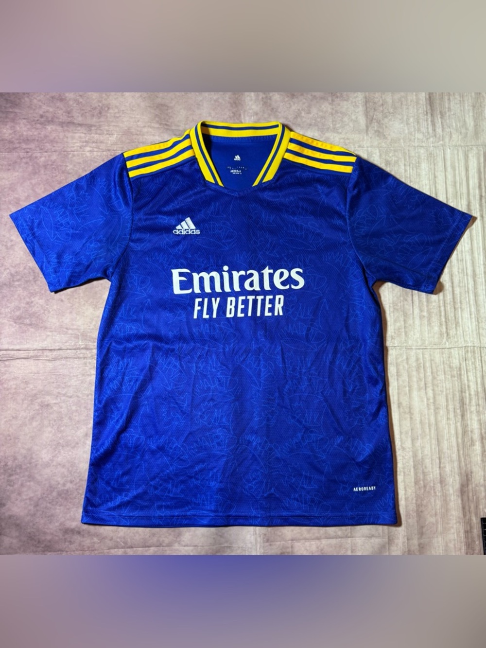 Real Madrid 21/22 Away Men's Soccer Stadium Jersey Size Large Soccer Futbol Blue